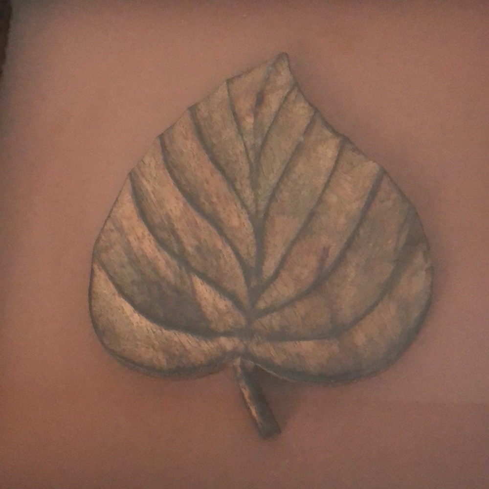 Wooden leaf frame - Picture 2 of 6